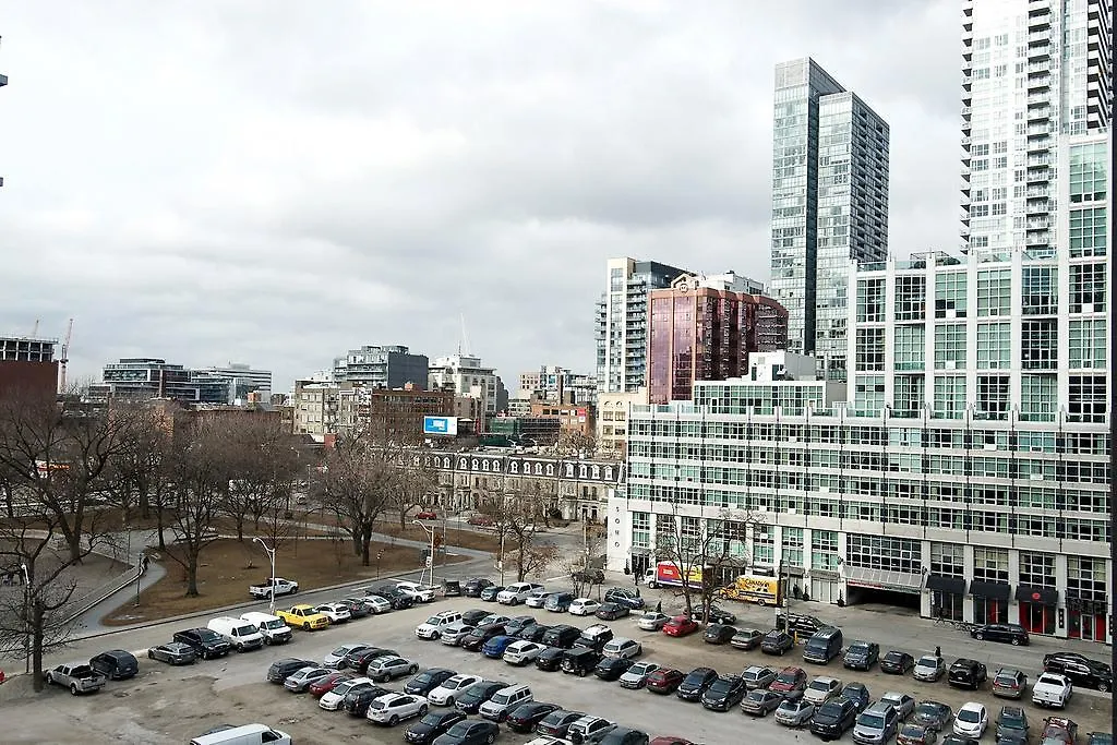 Park Suites Toronto - Element