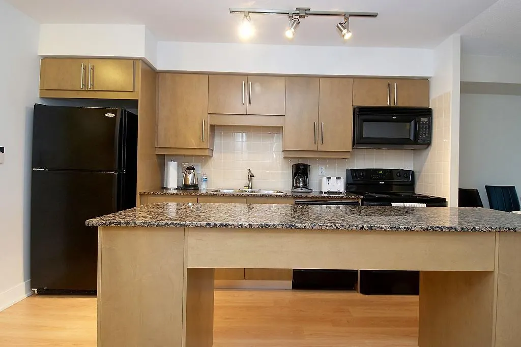 Park Suites Toronto - Element Apartment