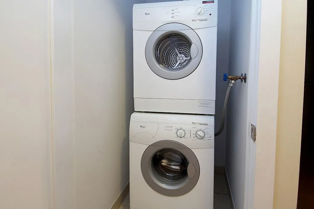 Apartment Park Suites Toronto - Element