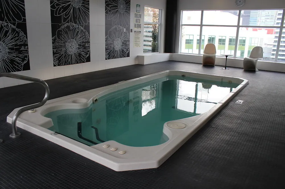 Park Suites Toronto - Element