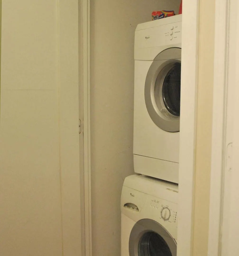 Park Suites Toronto - Element Apartment